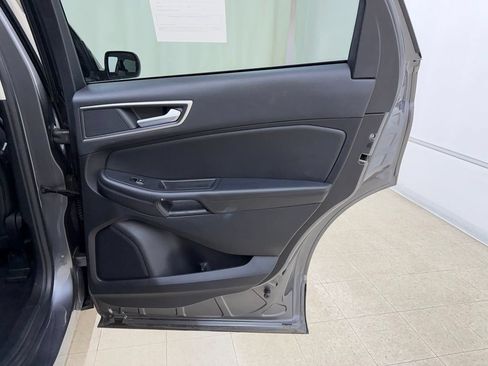 Used 2022 Ford Edge SEL AWD/4WD image 15