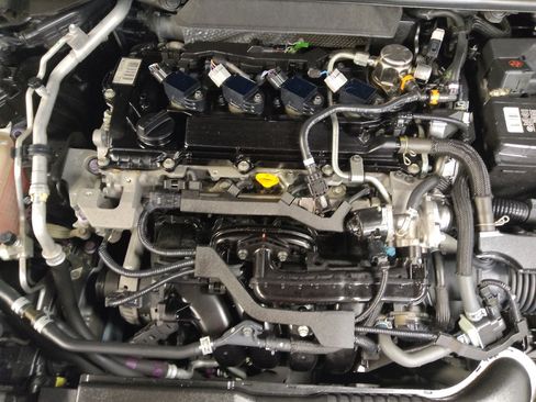 Used 2020 Toyota Corolla SE FWD image 30