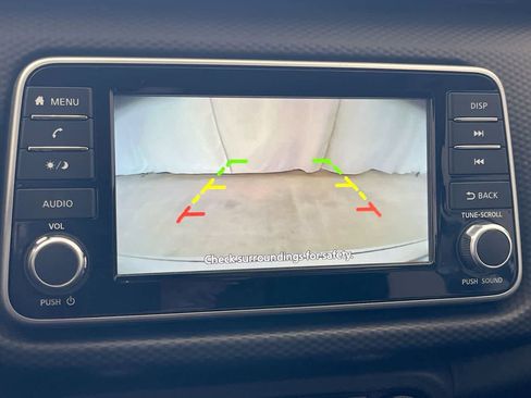 Used 2022 Nissan Kicks S FWD image 17