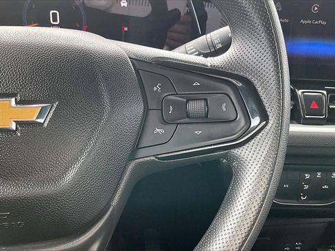 Used 2024 Chevrolet TrailBlazer LT w/ Driver Confidence Package image 8