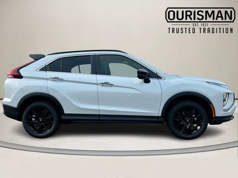 New 2026 Mitsubishi Eclipse Cross image 2