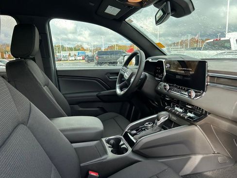 New 2026 GMC Canyon Elevation w/ Convenience Package image 19