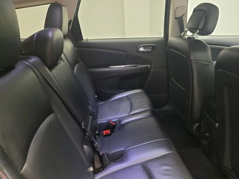 Used 2017 Dodge Journey GT w/ Driver Convenience Group FWD image 19
