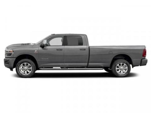 New 2026 RAM 3500 Laramie AWD/4WD image 5