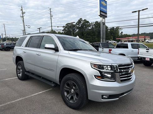 Used 2019 Chevrolet Tahoe LT AWD/4WD image 6