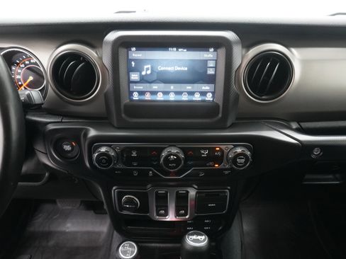 Used 2020 Jeep Wrangler Sport AWD/4WD image 20