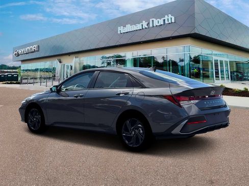 New 2026 Hyundai Elantra Sport FWD image 4