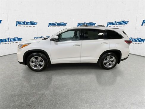 Used 2016 Toyota Highlander Limited image 6