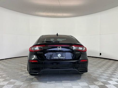 Used 2024 Honda Civic Sport image 6