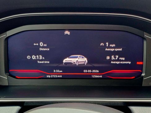 Used 2025 Volkswagen Jetta GLI Autobahn FWD image 36