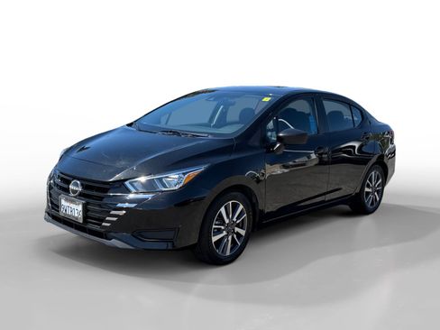 Used 2023 Nissan Versa SV FWD image 1