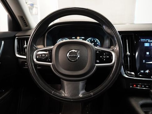 Used 2018 Volvo V90 T5 Cross Country w/ Convenience Package image 19