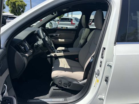 New 2026 Volvo XC90 T8 Plus AWD/4WD image 13