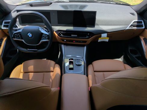 Used 2026 BMW 330i Sedan w/ Premium Package RWD image 32