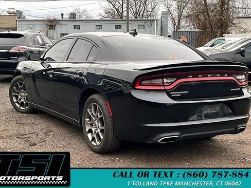 Used 2017 Dodge Charger SXT w/ Rallye Group image 4