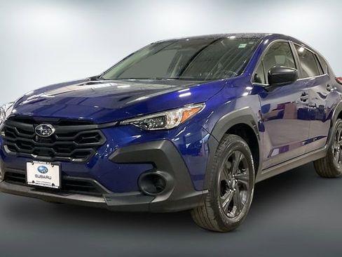 Used 2024 Subaru Crosstrek 2.0i AWD/4WD image 3