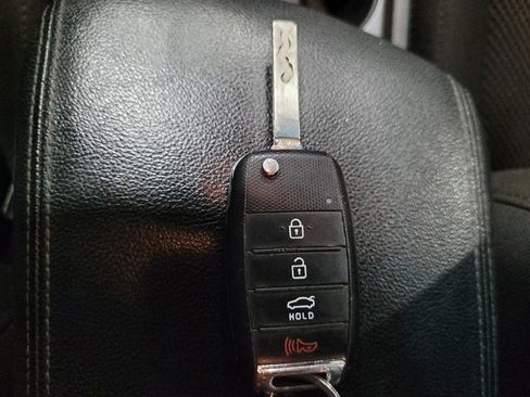 Used 2019 Kia Optima LX FWD image 32
