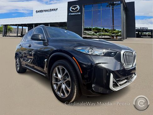 Used 2024 BMW X5 xDrive40i w/ Premium Package image 6