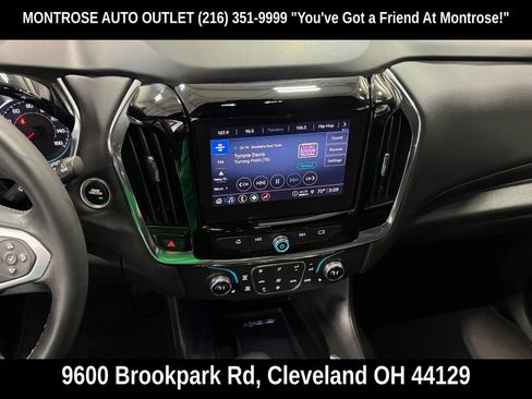 Used 2023 Chevrolet Traverse LT FWD image 26