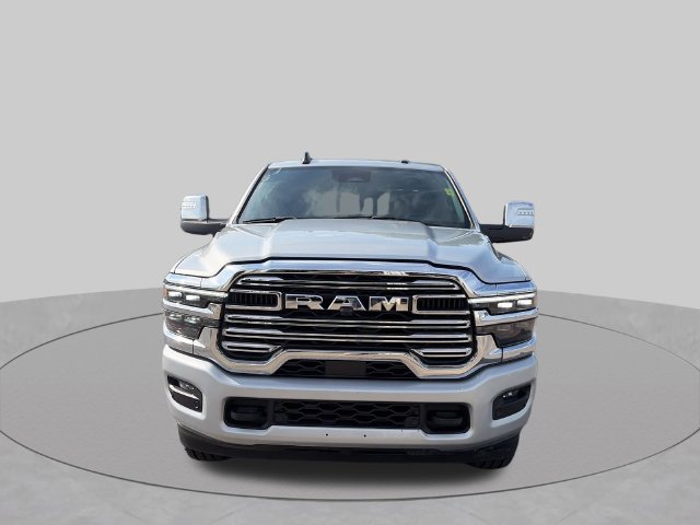 Used 2026 RAM 2500 Laramie AWD/4WD image 8