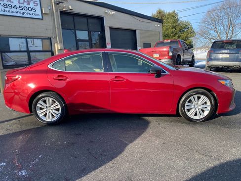 Used 2015 Lexus ES 350 image 2