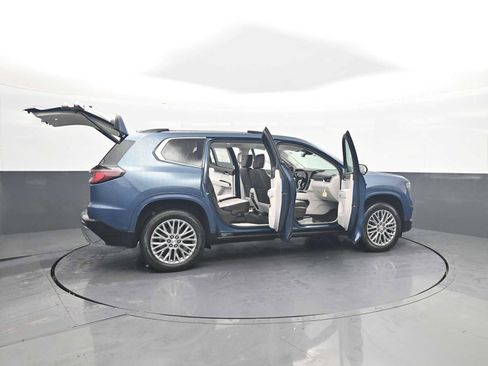 New 2026 GMC Acadia Denali w/ Super Cruise Package AWD/4WD image 28
