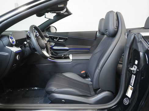 Used 2024 Mercedes-Benz CLE 300 4MATIC Cabriolet image 14