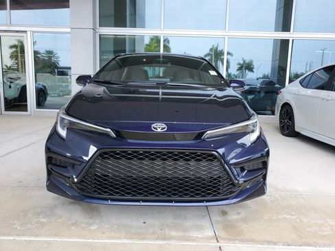 New 2026 Toyota Corolla SE image 2