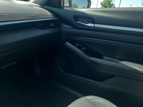 Certified 2023 Nissan Altima 2.5 SL FWD image 21