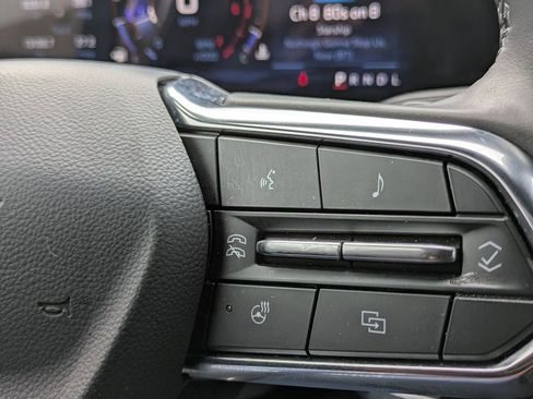 Used 2025 Chevrolet Equinox LT image 17