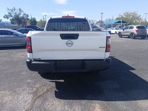 Used 2025 Nissan Frontier S AWD/4WD image 4