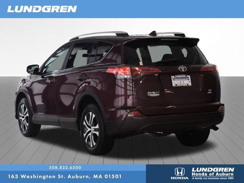 Used 2016 Toyota RAV4 LE AWD/4WD image 3