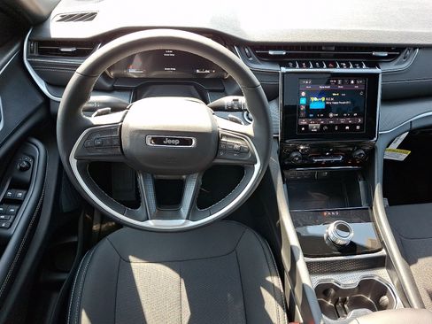 New 2026 Jeep Grand Cherokee Laredo X AWD/4WD image 7