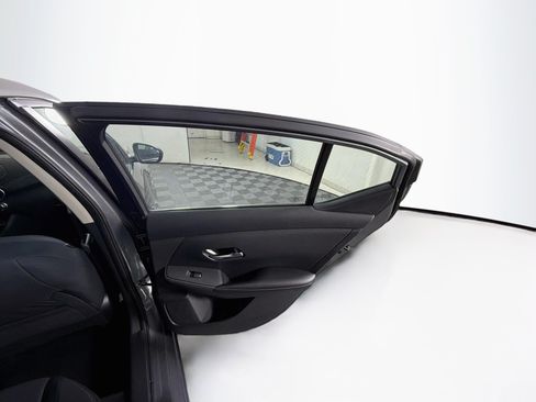 Used 2023 Nissan Sentra SV w/ All-Weather Package FWD image 28