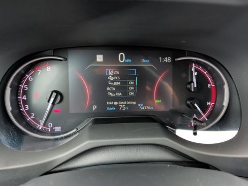 Used 2024 Toyota RAV4 XLE FWD image 27