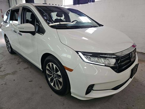 Used 2023 Honda Odyssey EX-L image 5