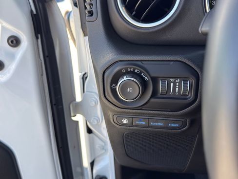 Used 2022 Jeep Wrangler Unlimited Sahara 4xe w/ Cold Weather Group image 31