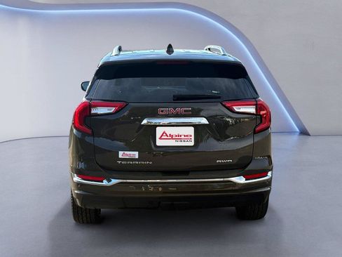Used 2023 GMC Terrain Denali w/ LPO, Floor Liner Package AWD/4WD image 4