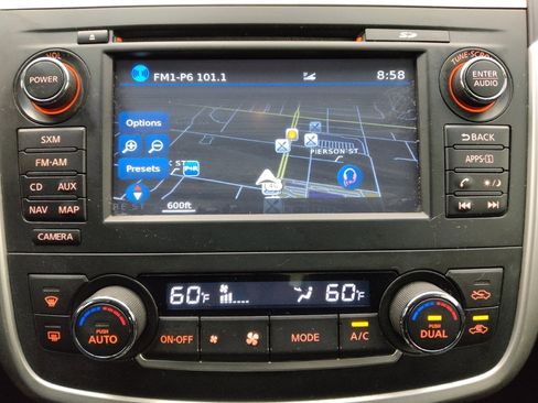 Used 2017 Nissan Altima 2.5 SL w/ 2.5 Technology Package image 25