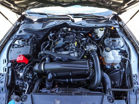 Used 2024 Ford Mustang Coupe RWD image 21