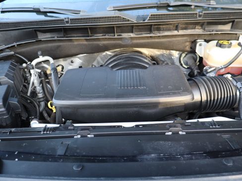 Certified 2022 Cadillac Escalade Sport RWD image 45