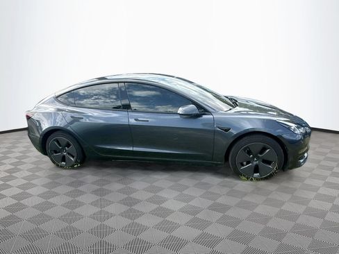Used 2023 Tesla Model 3 Standard Range RWD image 4
