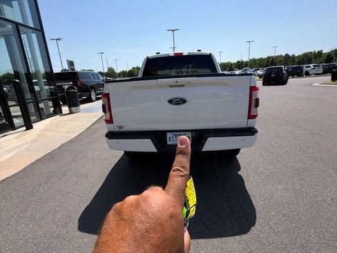 Used 2023 Ford F150 Lariat w/ Equipment Group 502A High AWD/4WD image 18
