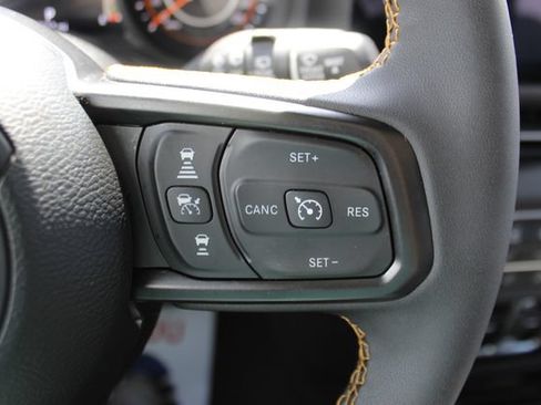 Used 2024 Jeep Wrangler Unlimited Sport AWD/4WD image 13