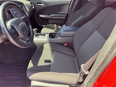 Used 2023 Dodge Charger SXT RWD image 14
