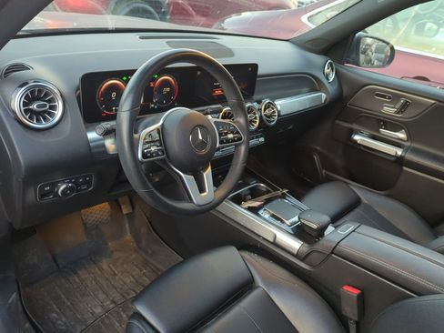 Used 2020 Mercedes-Benz GLB 250 4MATIC image 8