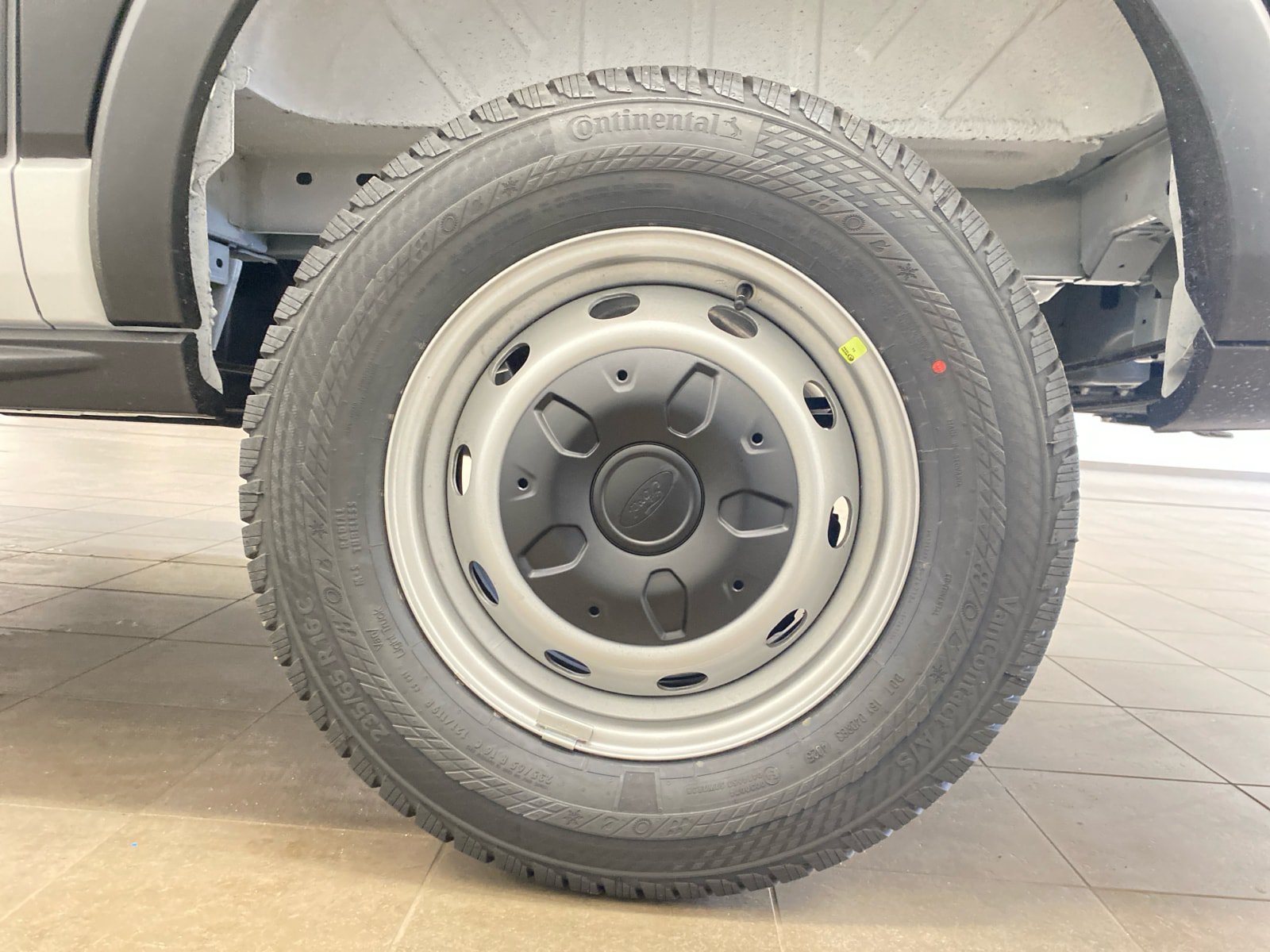 New 2026 Ford Transit 250 Low Roof RWD image 19