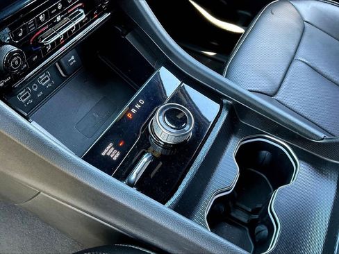 Certified 2024 Jeep Grand Cherokee L Limited w/ Luxury Tech Group II image 34