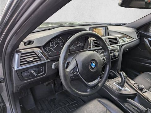Used 2017 BMW 330i xDrive Sedan AWD/4WD image 12
