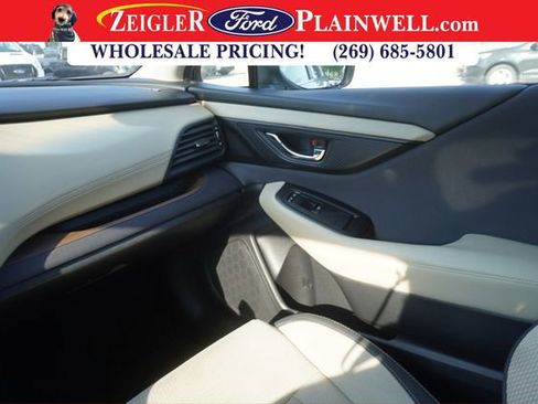 Used 2020 Subaru Outback Premium image 29